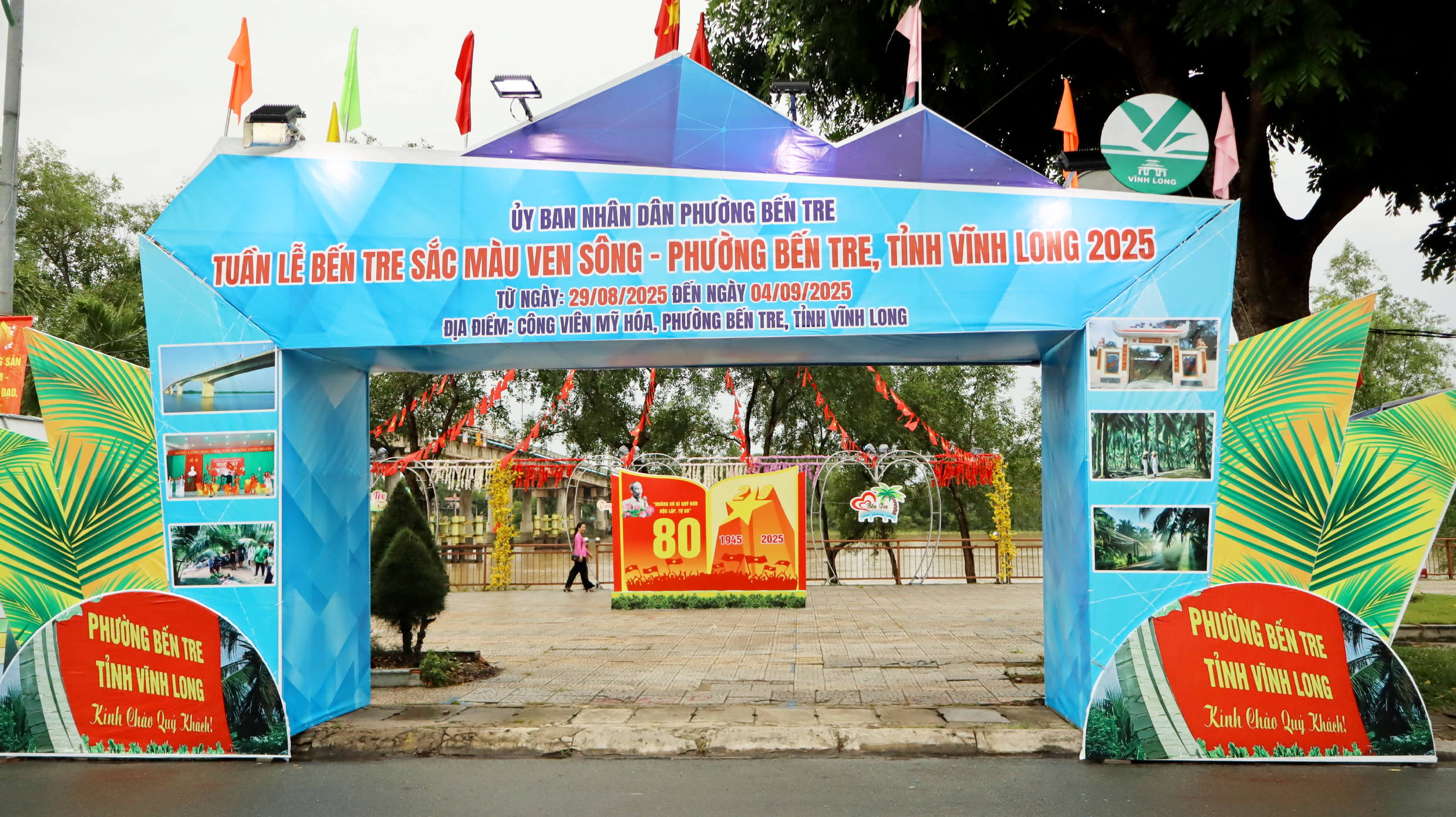 KHAI MẠC TUẦN LỄ “BẾN TRE SẮC MÀU VEN SÔNG”