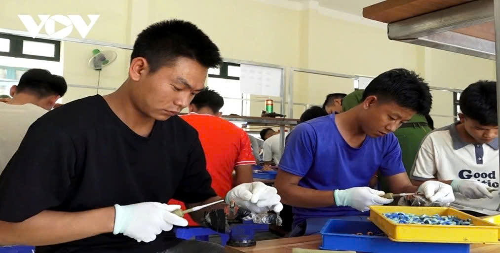 PHÒNG GIAO DỊCH NGÂN HÀNG CHÍNH SÁCH XÃ HỘI BẾN TRE THÔNG TIN CHÍNH SÁCH TÍN DỤNG ƯU ĐÃI ĐỐI VỚI NGƯỜI SAU CAI NGHIỆN MA TÚY